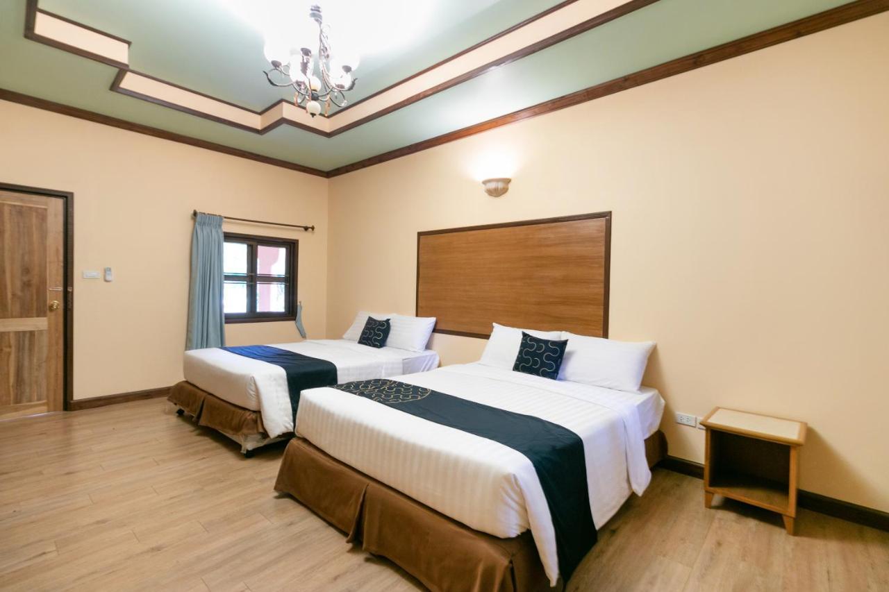 מו סי Capital O 1110 Khaoyai Cowboy City Resort מראה חיצוני תמונה